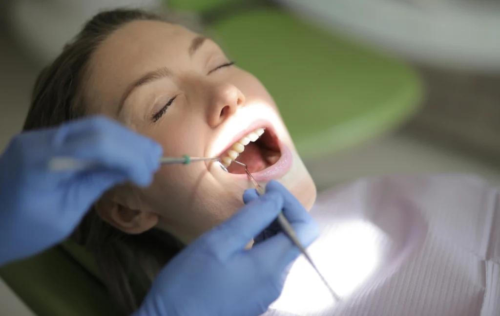 soins-gencives-dentiste-pernes-les-fontaines Comment prendre soin de vos gencives ? Dentistes à Pernes-les-Fontaines | Pôle 158